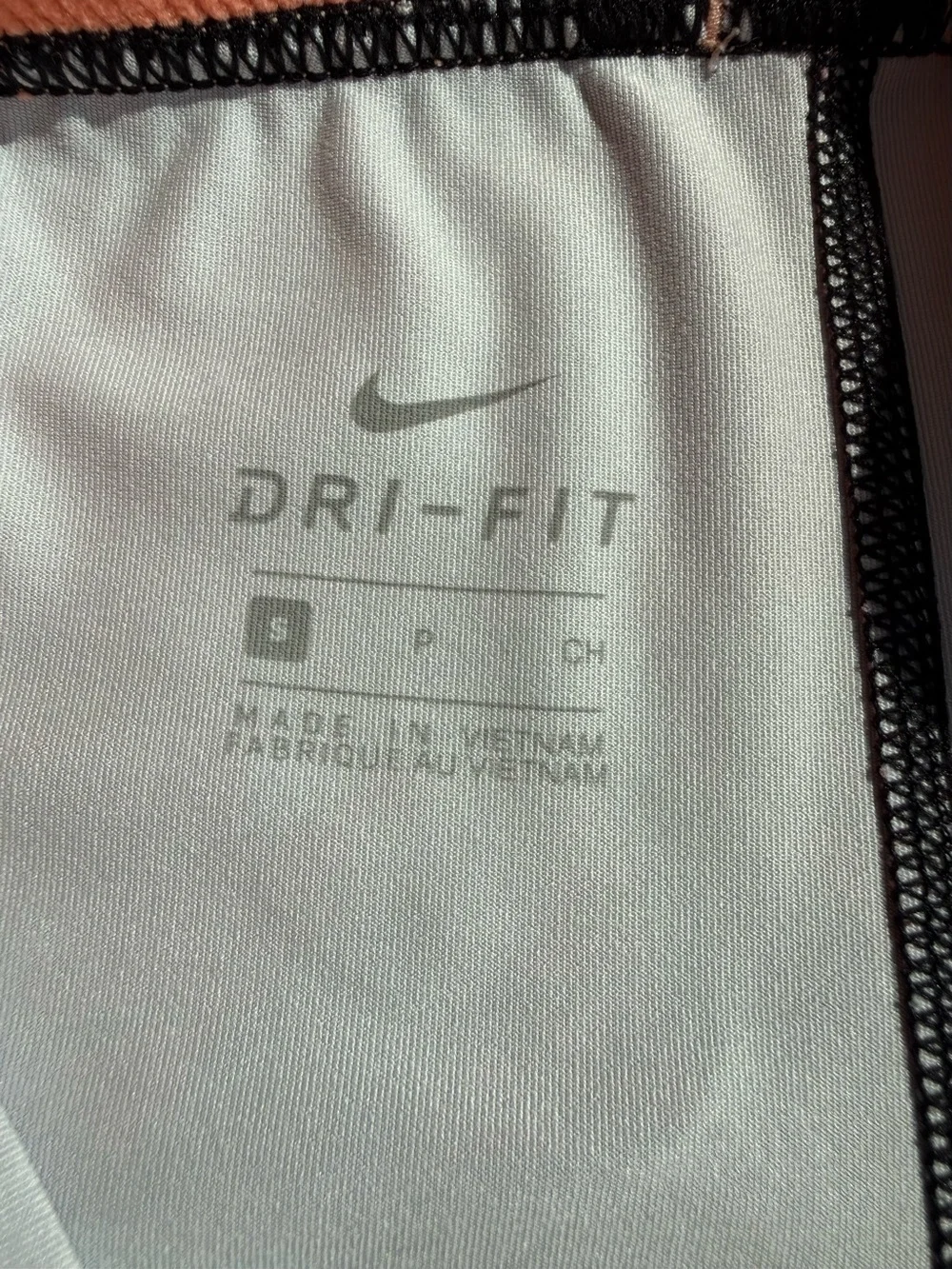EUC Nike Dri-FIT Sports Bra and Matching Spandex Shorts, 2.5” inseam